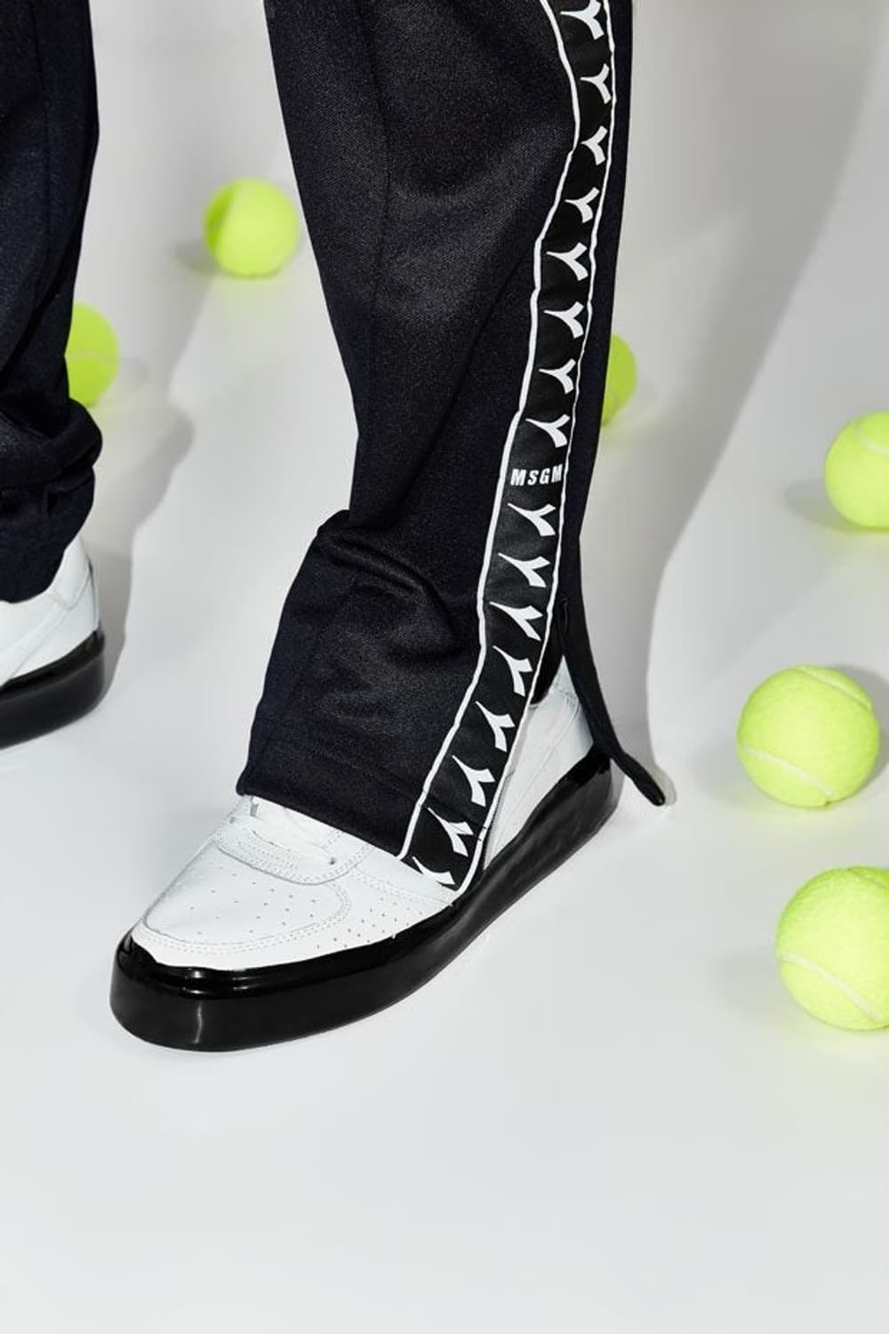 msgm x 디아도라 사이드로고 트레이닝팬츠 상품이미지4