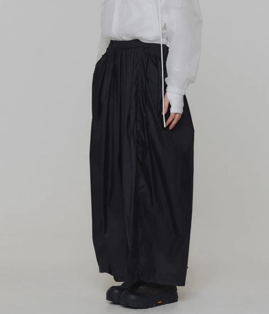 새상품 )) 아모멘토 레이어드 셔링 스커트 상품이미지2