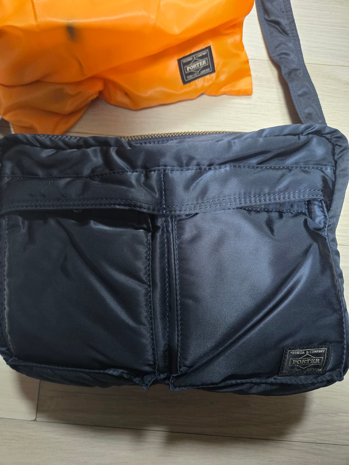 요시다 포터 탱커 숄더백 아이언블루 라지 판매합니다 상품이미지1