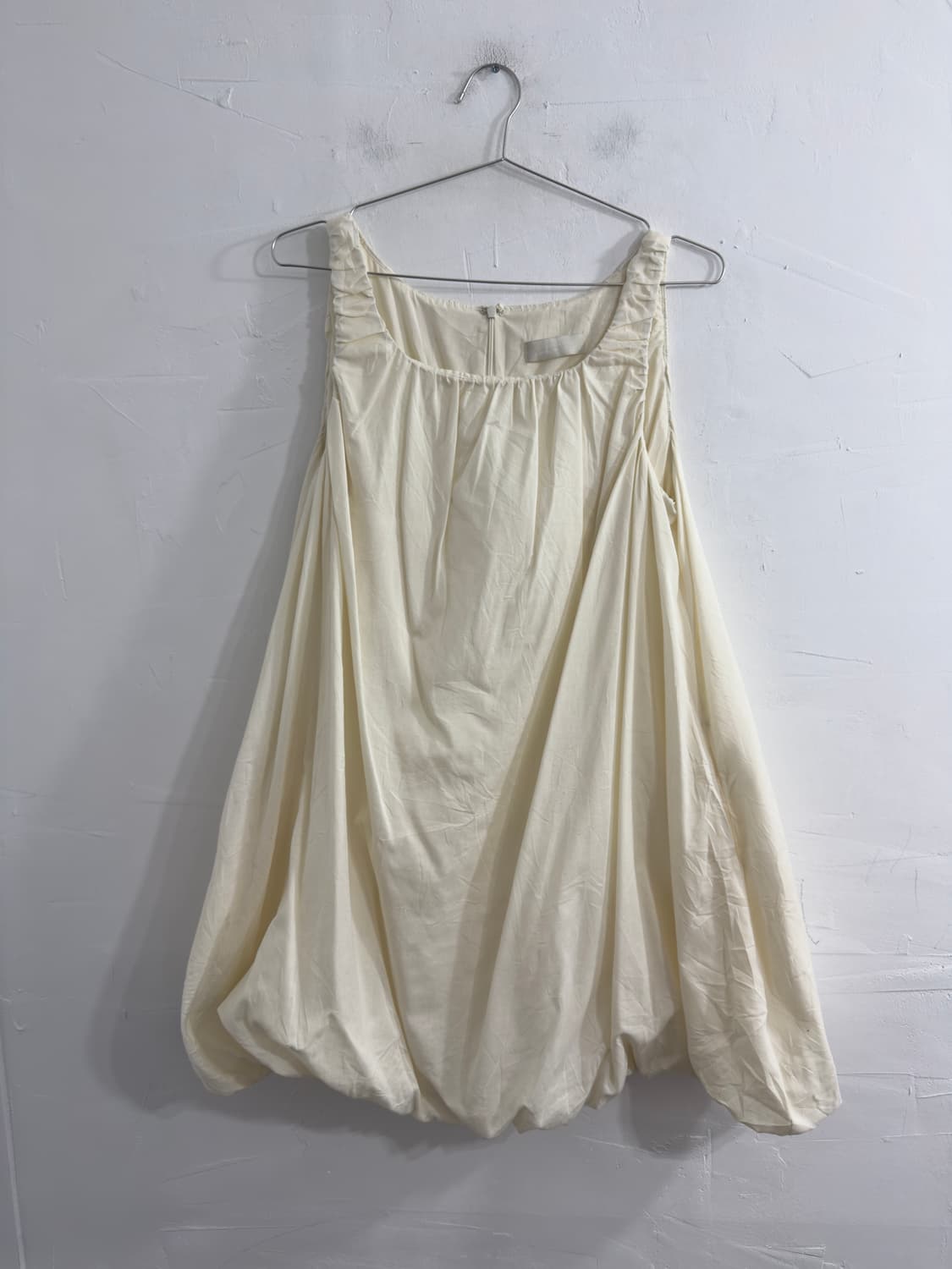 amomento puff mini dress 상품이미지1