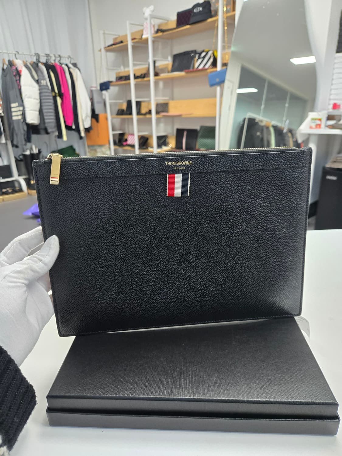 [A급컨디션] 톰브라운 클러치백 상품이미지1