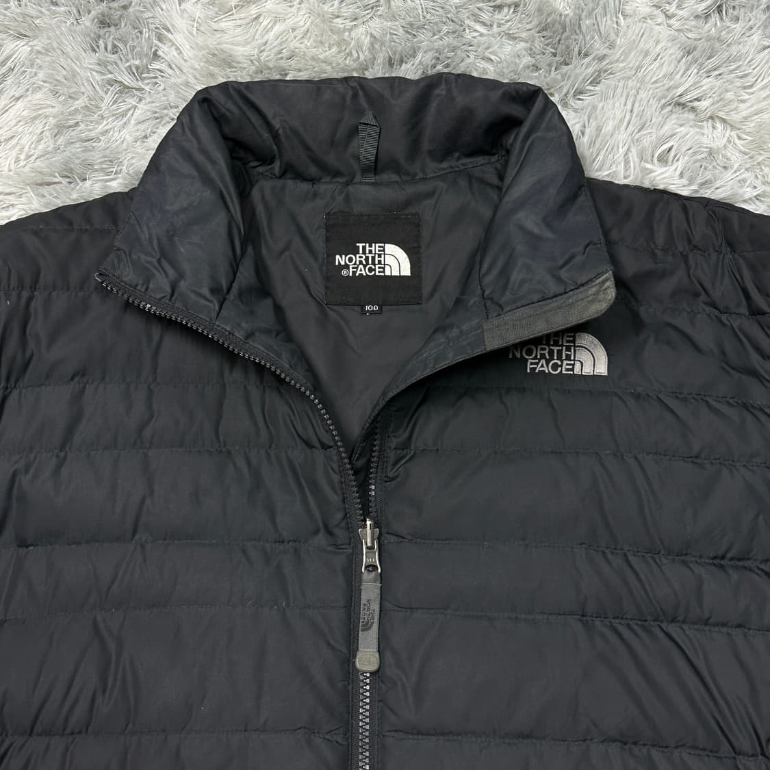노스페이스 700 경량패딩 블랙 L 상품이미지2