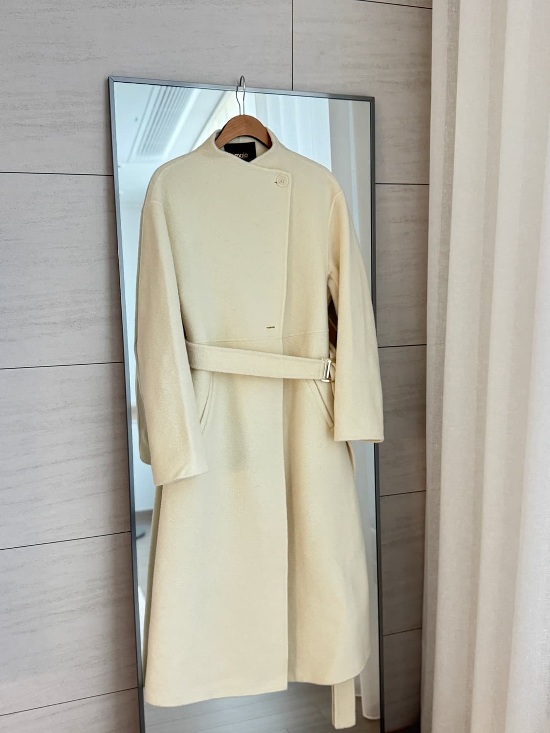 🖤 마쥬(MAJE) 아이보리 울 롱코트 상품이미지1