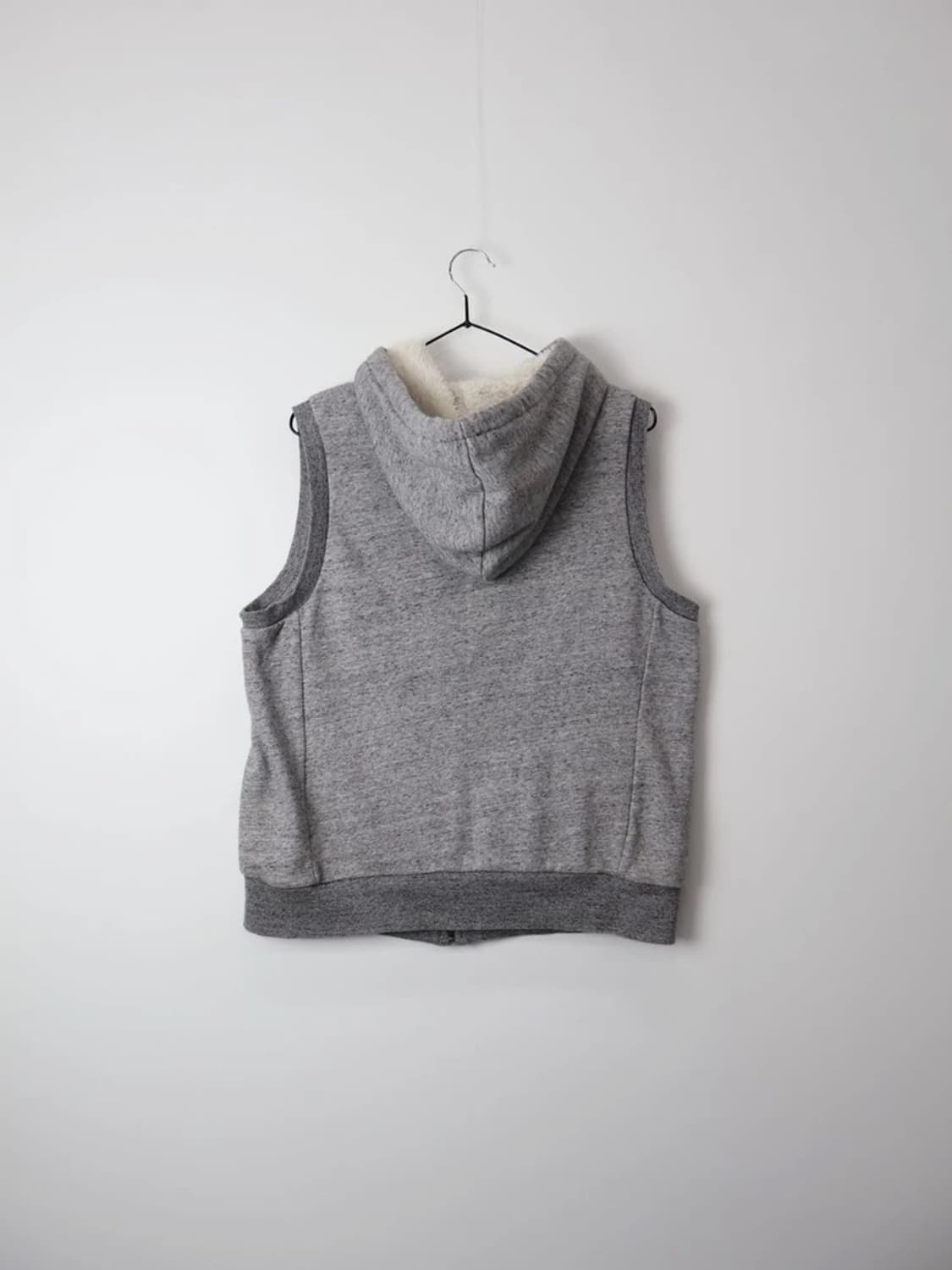 Uniqlo Sherpa Lined Hoodie Vest 상품이미지5