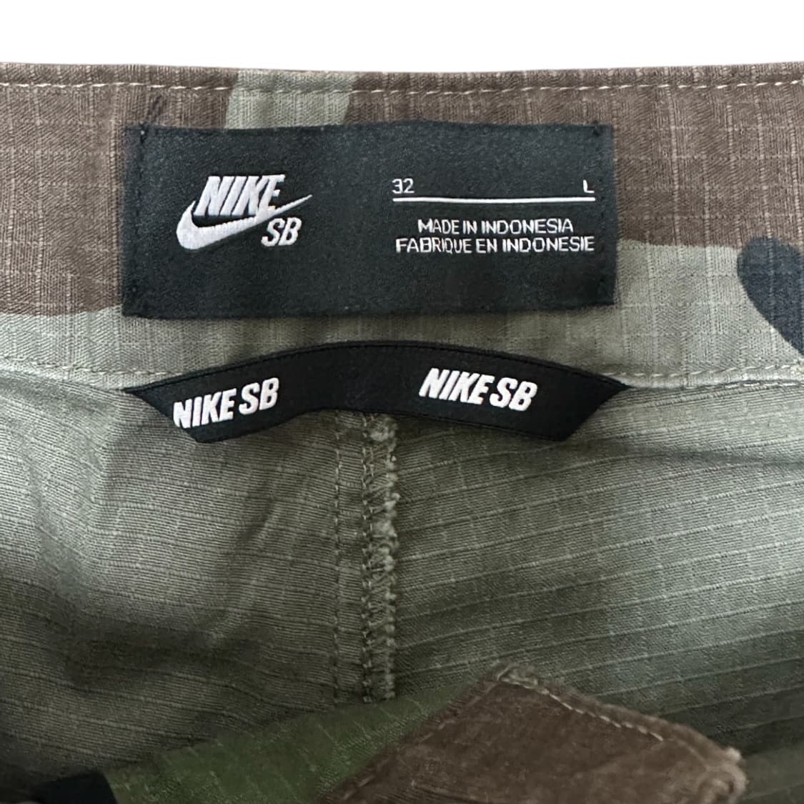 나이키 SB 카모 팬츠 상품이미지3
