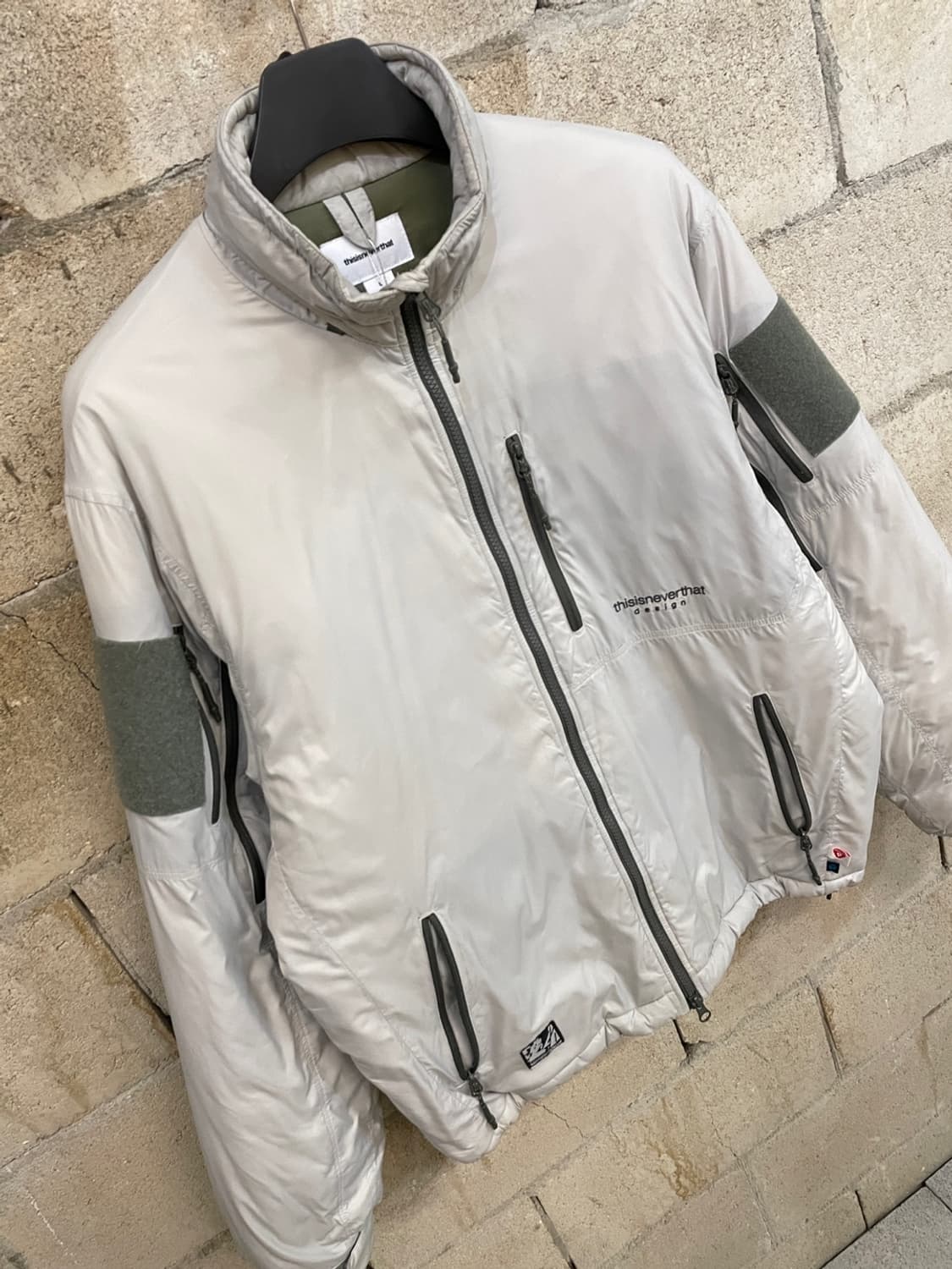 디스이즈네버댓 디네댓 PCU 프리마로프트 자켓 상품이미지3