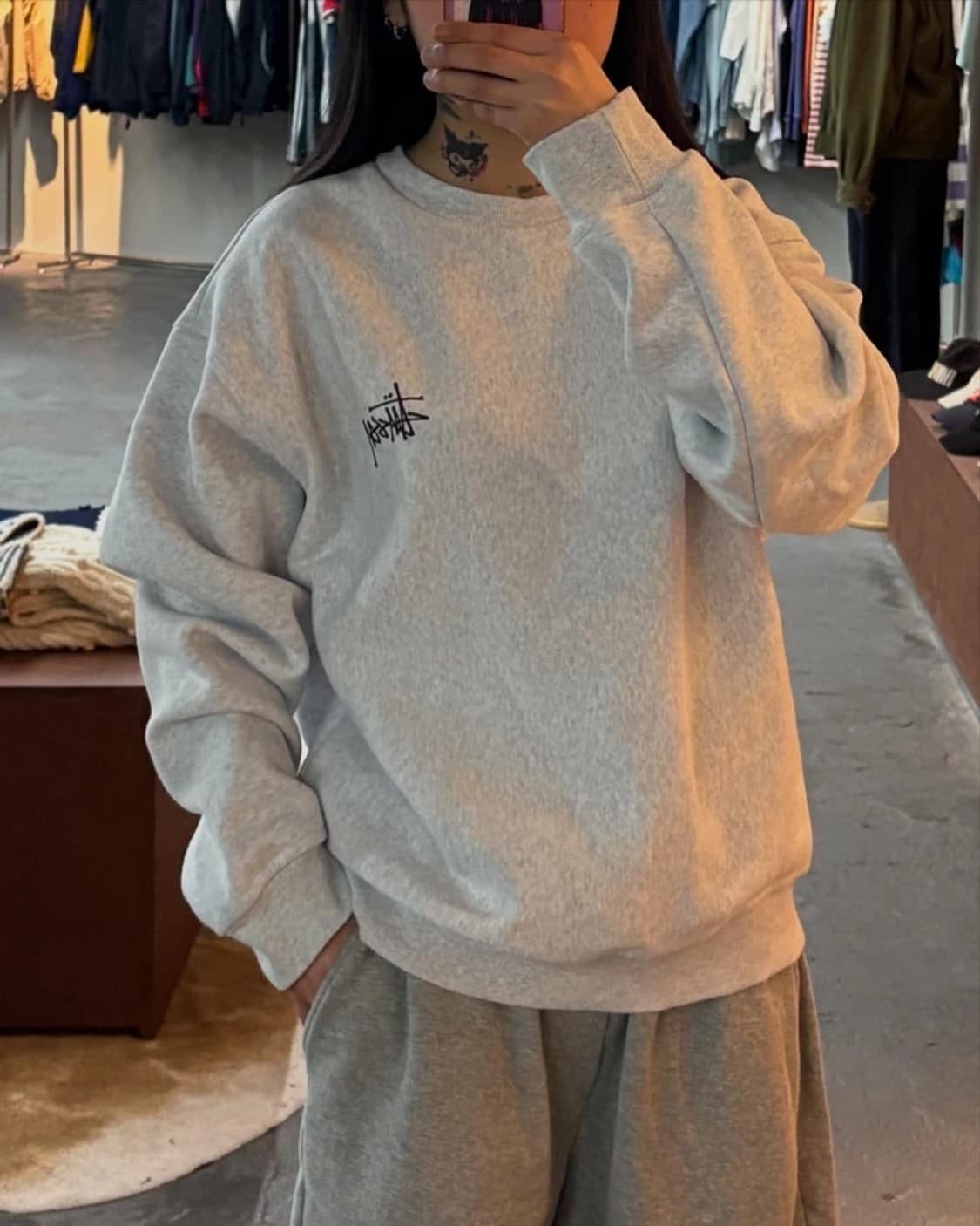 스투시 베이직 크루넥 스톤 맨투맨 PN6914 상품이미지2