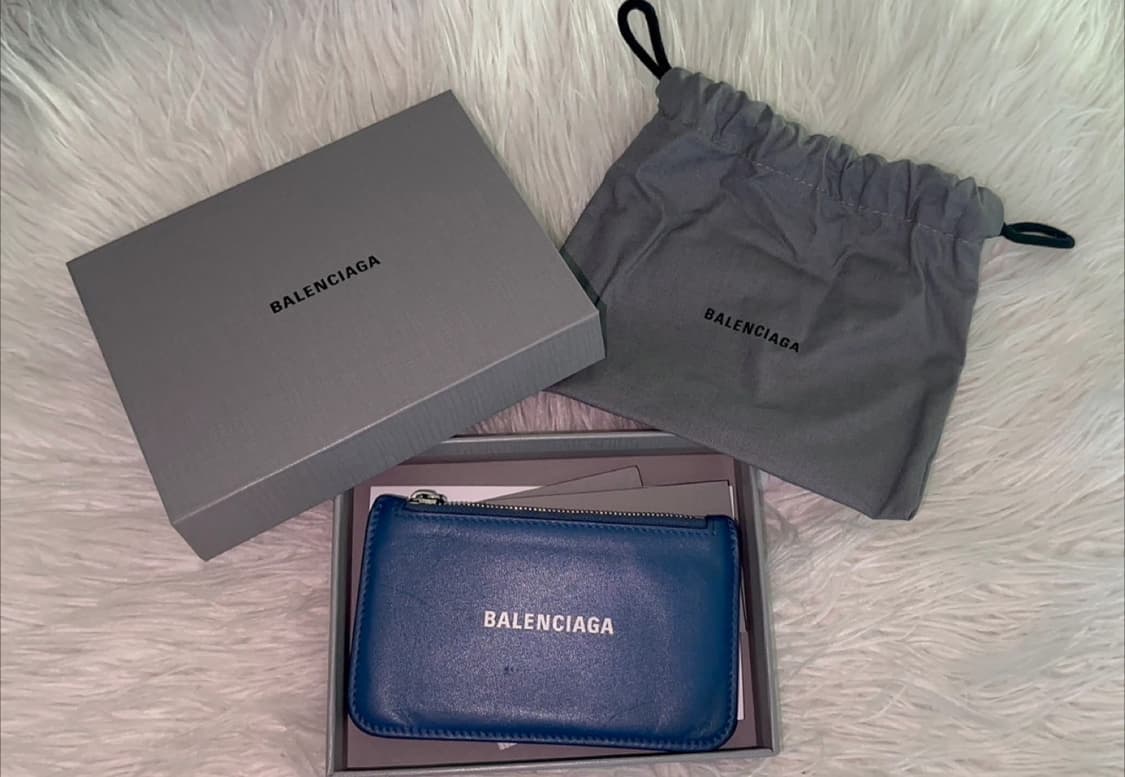 발렌시아가 지퍼 카드지갑 상품이미지3