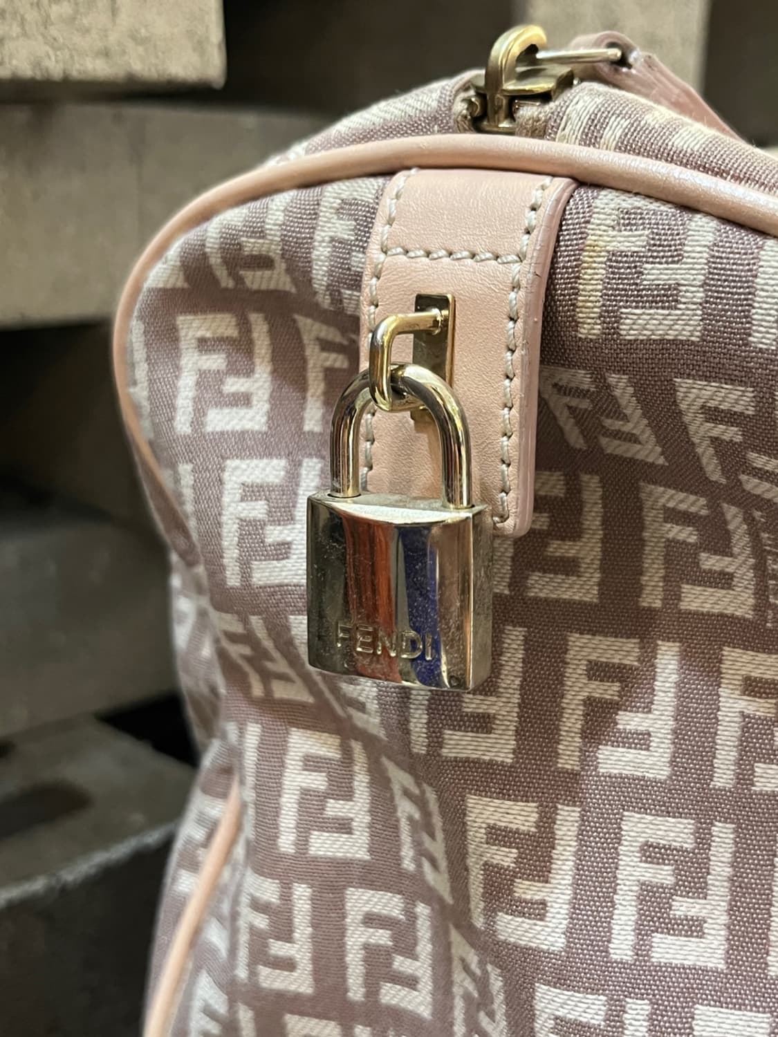 펜디 주카 미니 백 상품이미지7