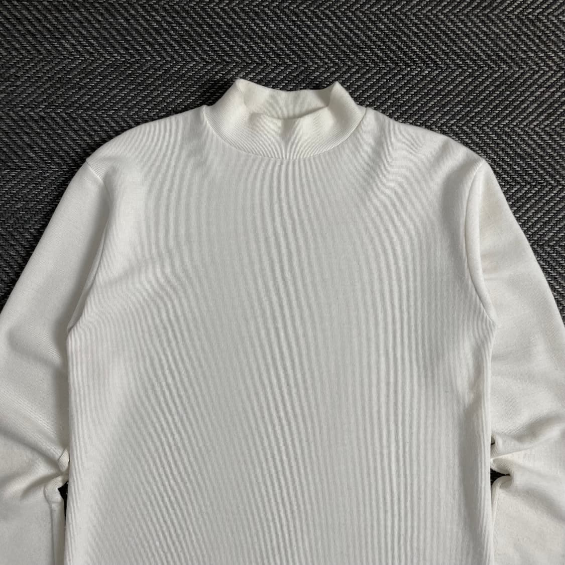 피앤콤마 머슬핏 미니멀 니트o 3475 상품이미지4