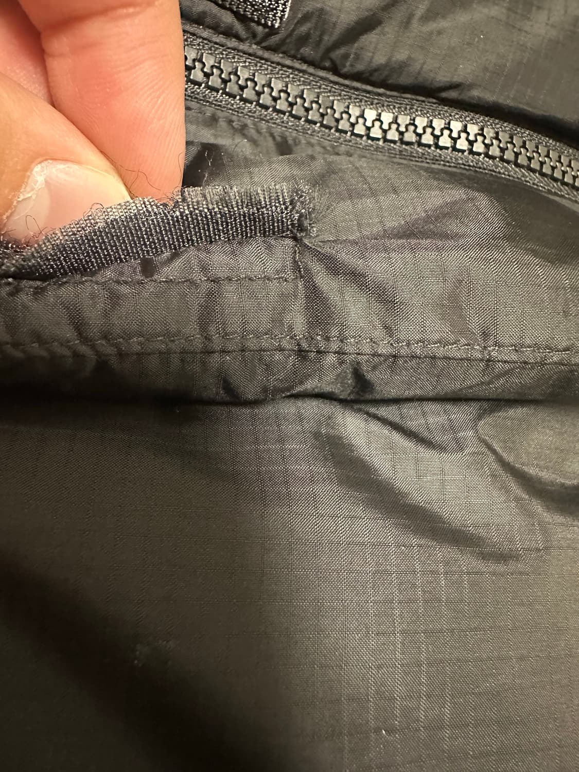 노스페이스 써밋 발토르 패딩 2025 상품이미지4