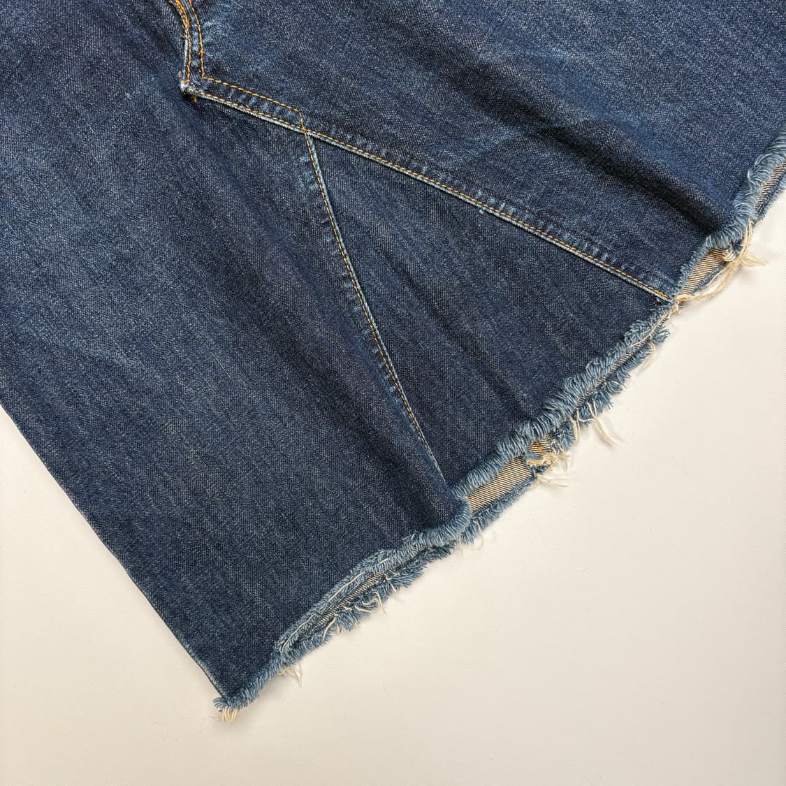 [28] 90s Levi’s 503 denim skirt  상품이미지3