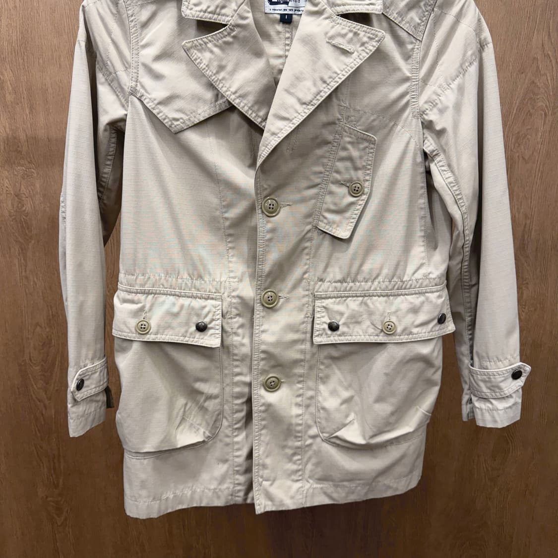 엔지니어드가먼츠 베이지 멀티 포켓 디테일 자켓 상품이미지5