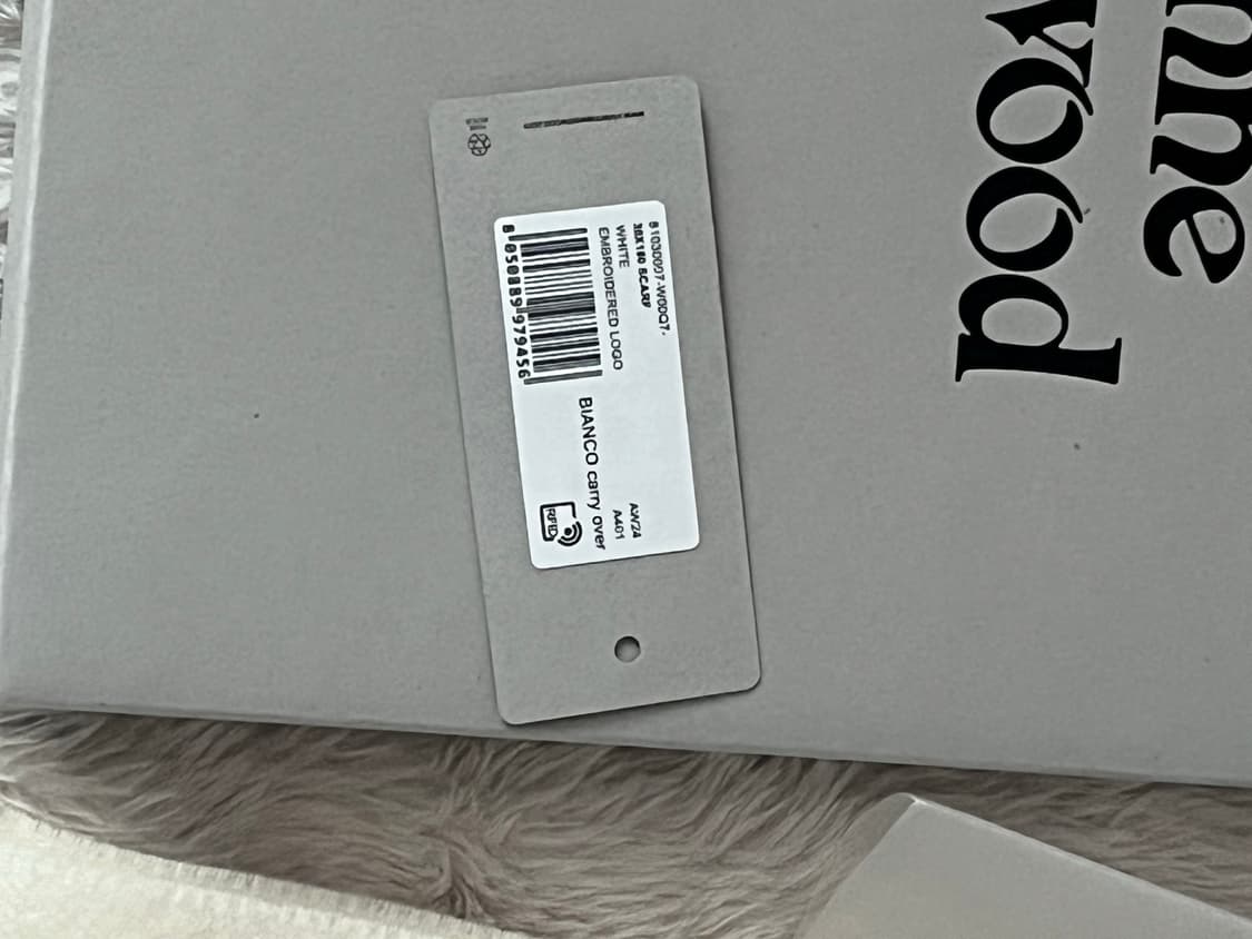 아사착용 정품 비비안웨스트우드 아이보리 머플러 상품이미지6