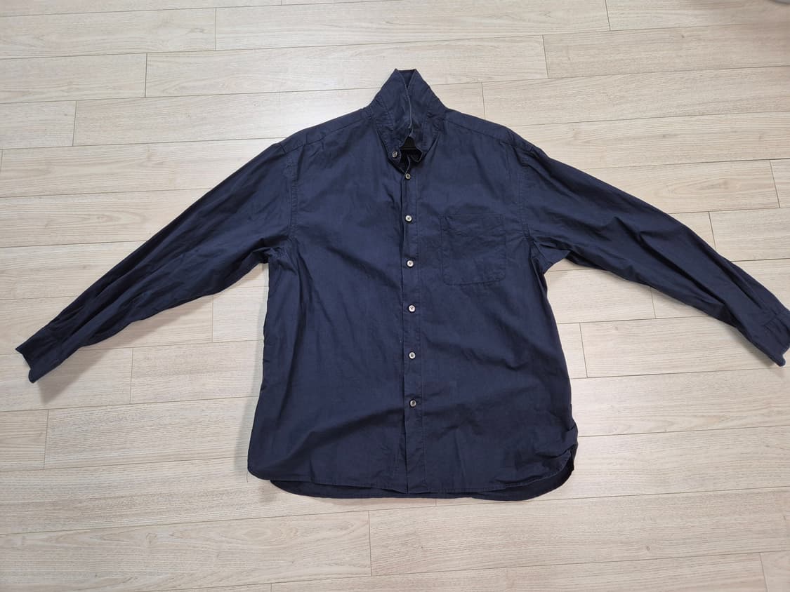 인더로우 80수 타입라이터 면셔츠 네이비 상품이미지1