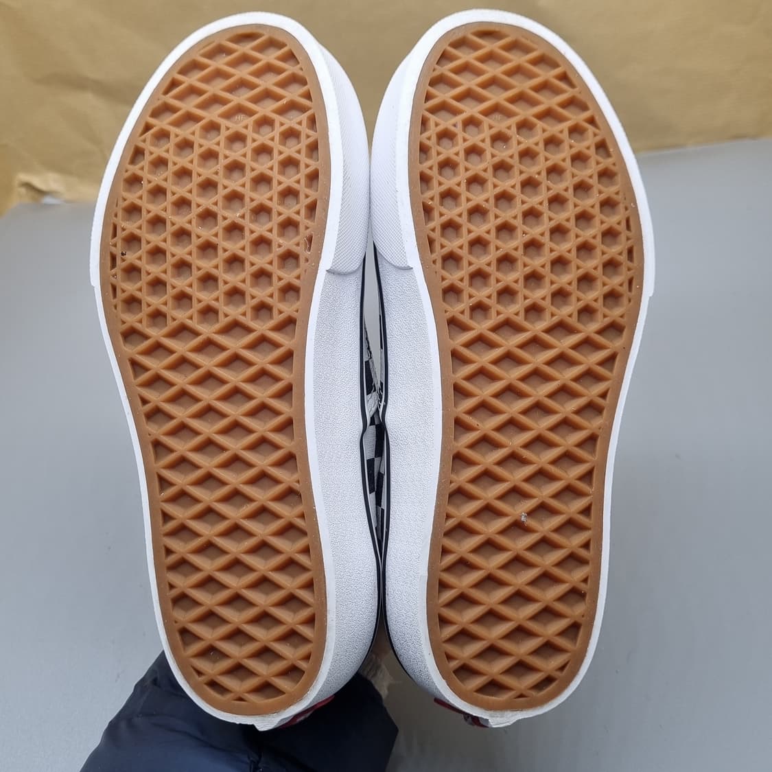 반스 어센틱 체커보드 플렛폼 스니커즈 225 상품이미지3