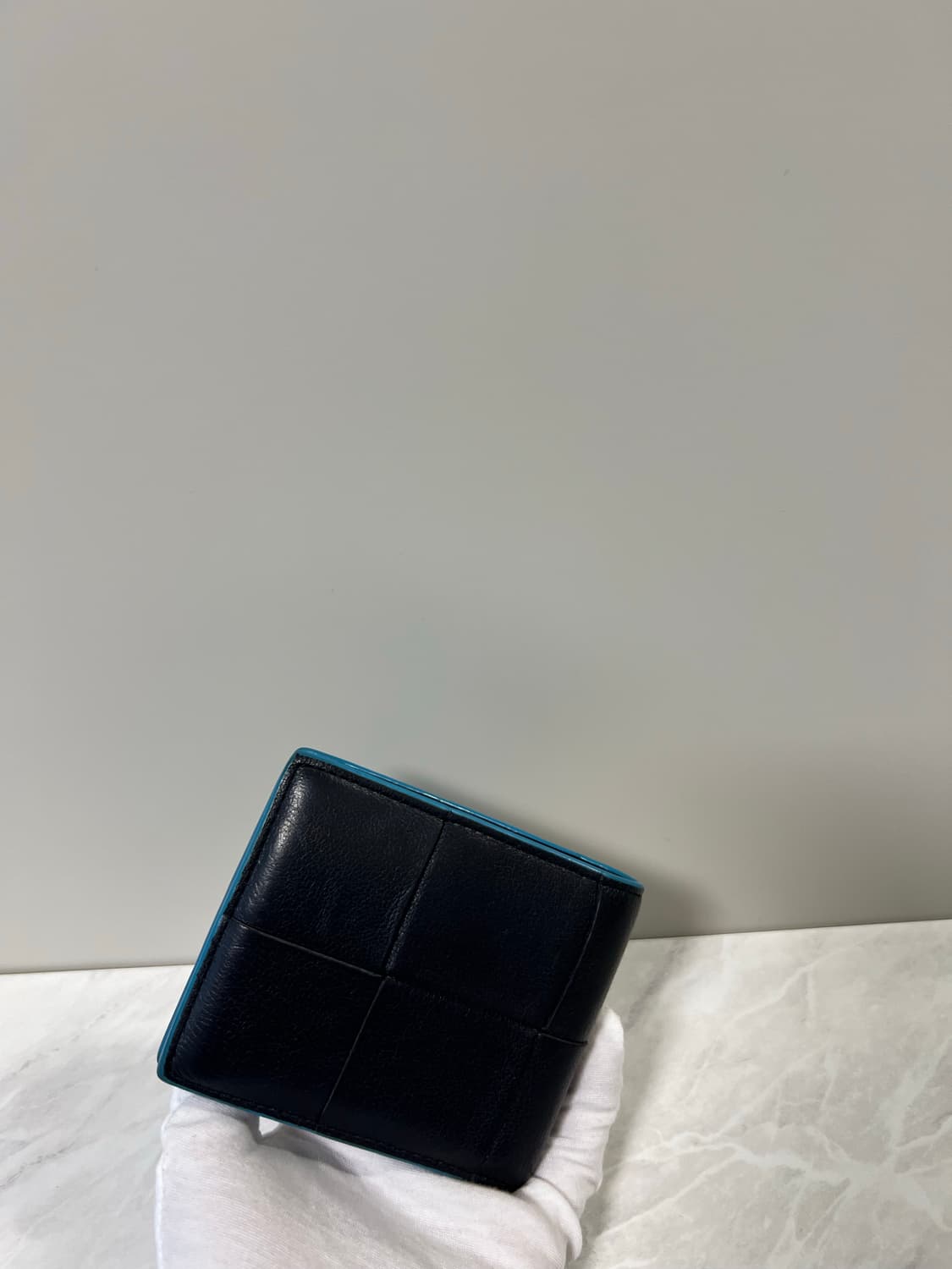 보테가베네타 맥시 반지갑 상품이미지6