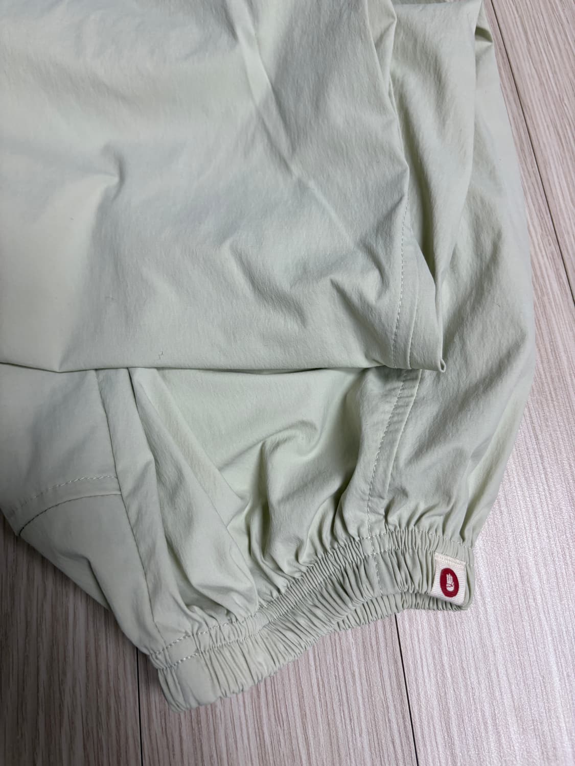 부디무드라 나일론 조거팬츠 상품이미지4