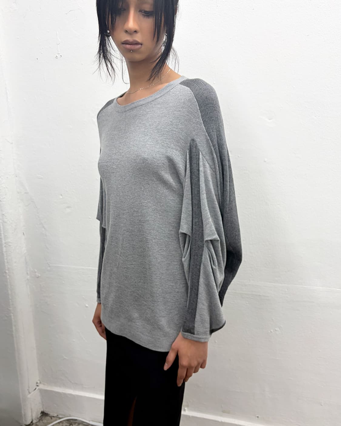 아츠로 타야마 드레이프 슬리브 니트 탑 상품이미지4