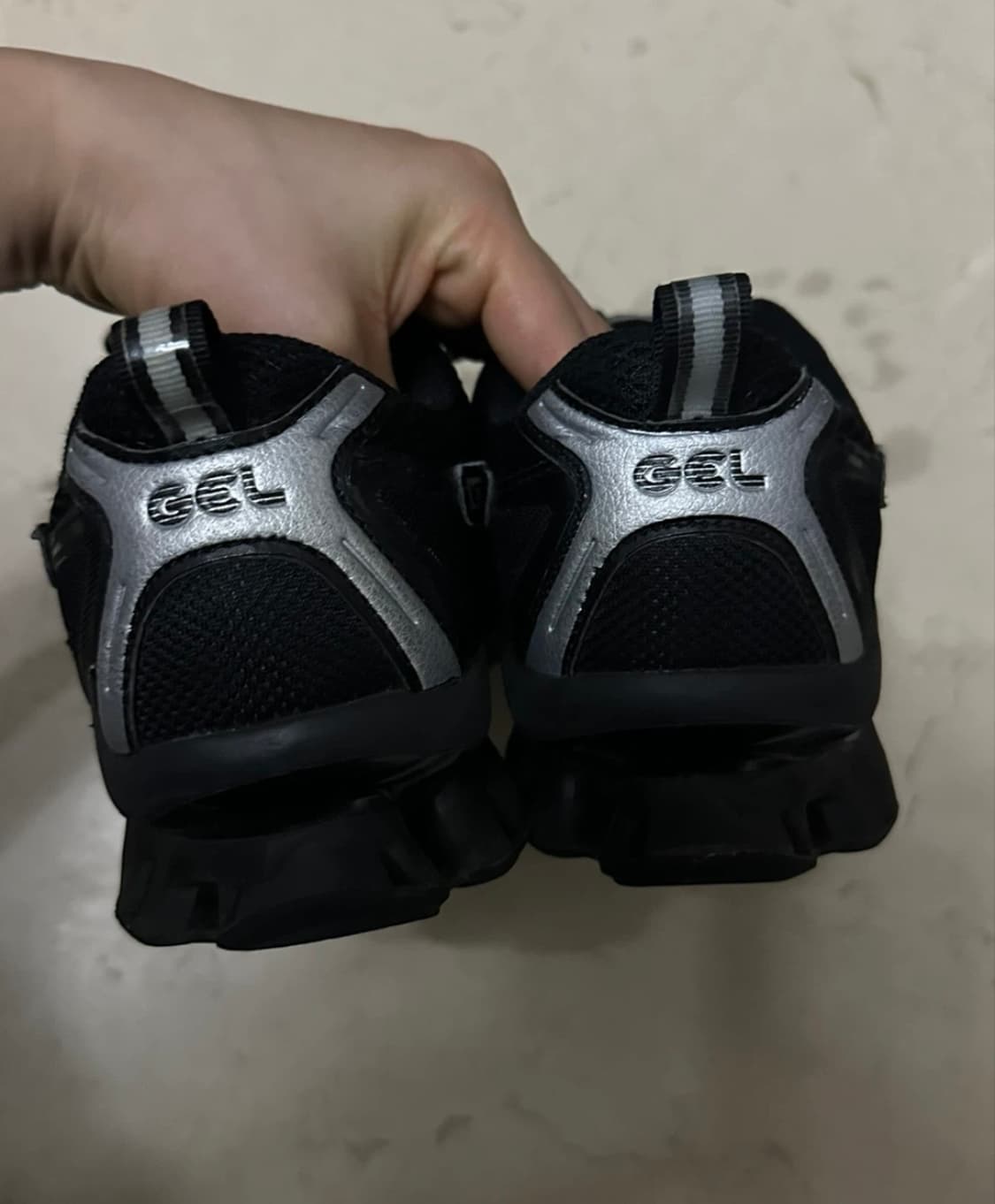 아식스 젤 퀀텀 키네틱 그래파이트 그레이 블랙  245 상품이미지2