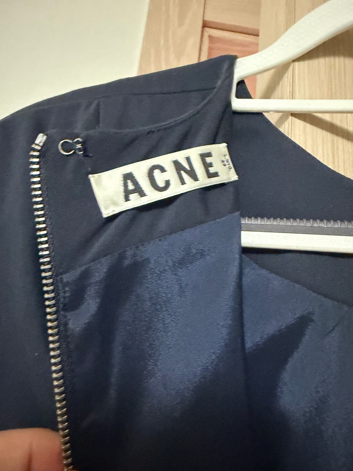 아크네 네이비원피스 상품이미지6