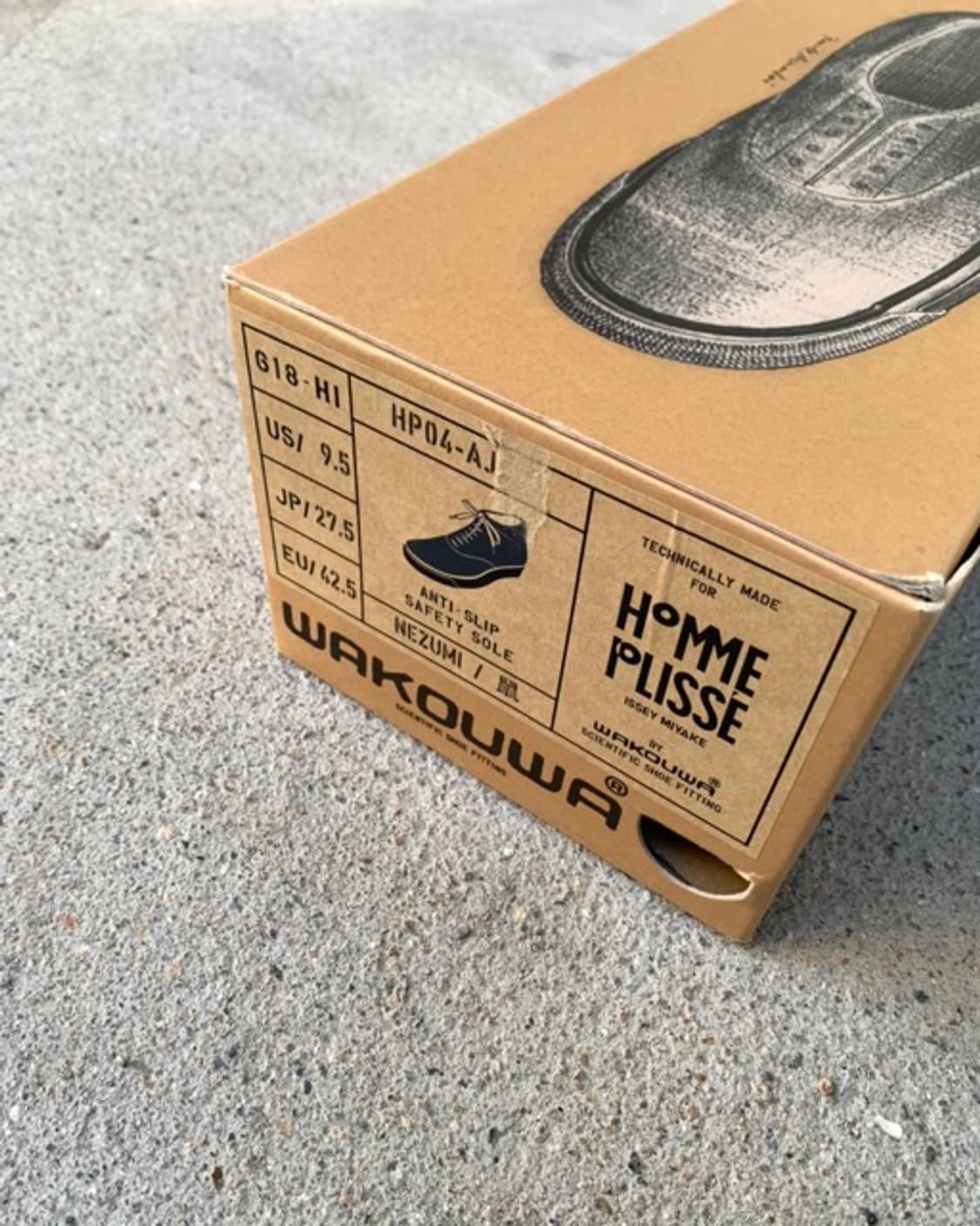 이세이 미야케 x 와쿠와 스니커즈 상품이미지7