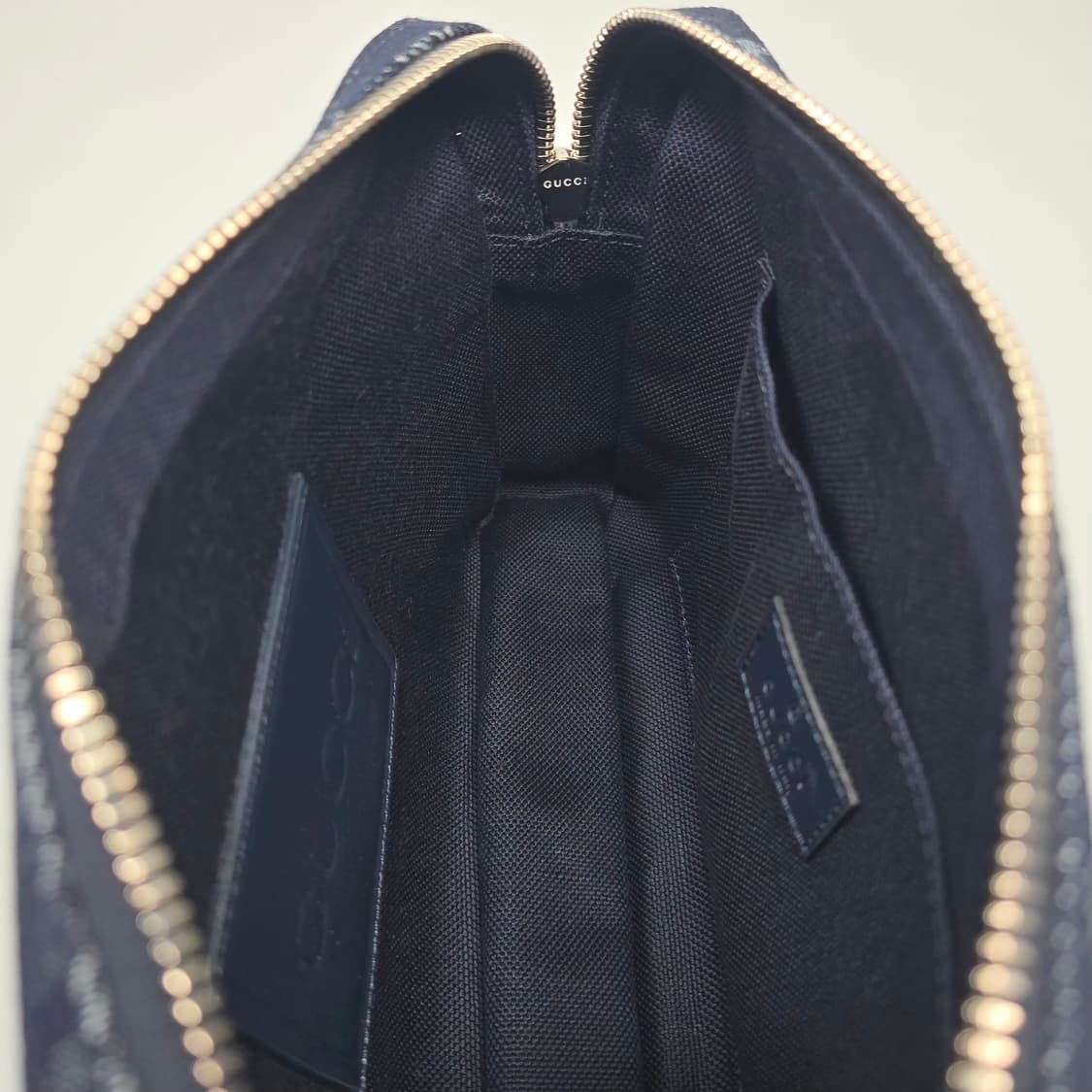 구찌 GG 데님 스몰 크로스백 상품이미지8