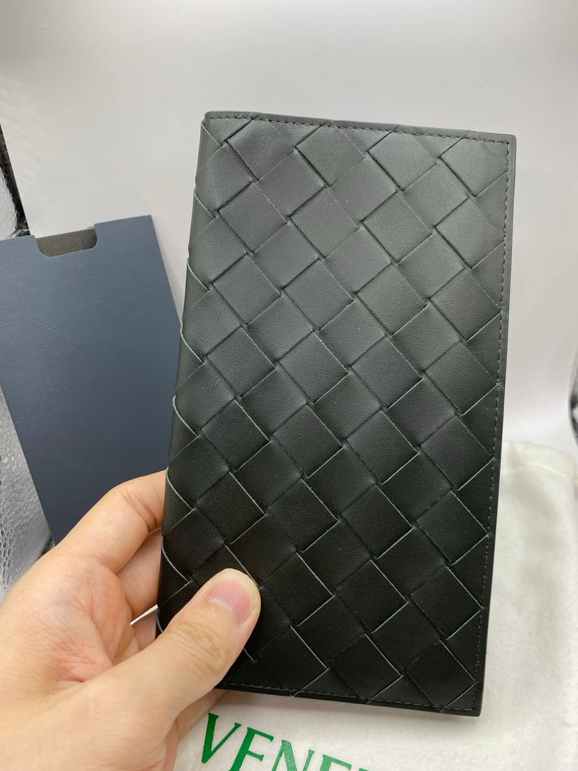 보테가베네타 신형 인트레치아토 장지갑 상품이미지1