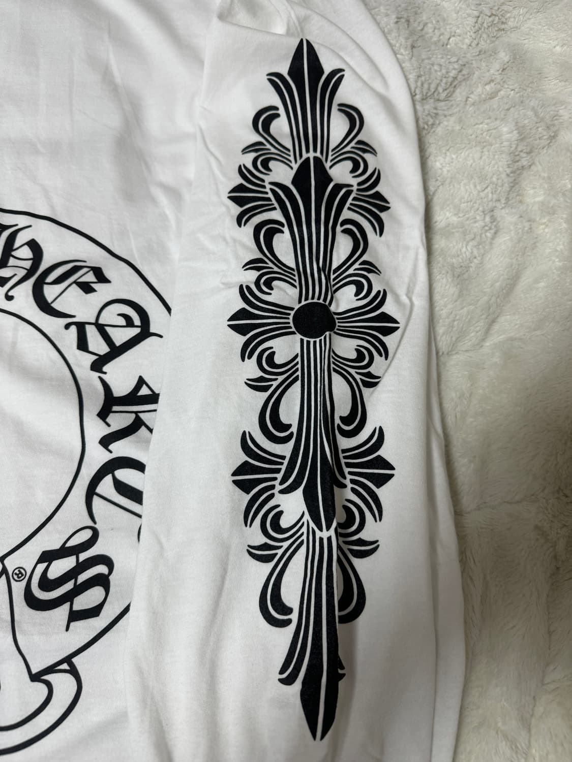 크롬하츠 홀스슈 롱슬리브 2xl 상품이미지4