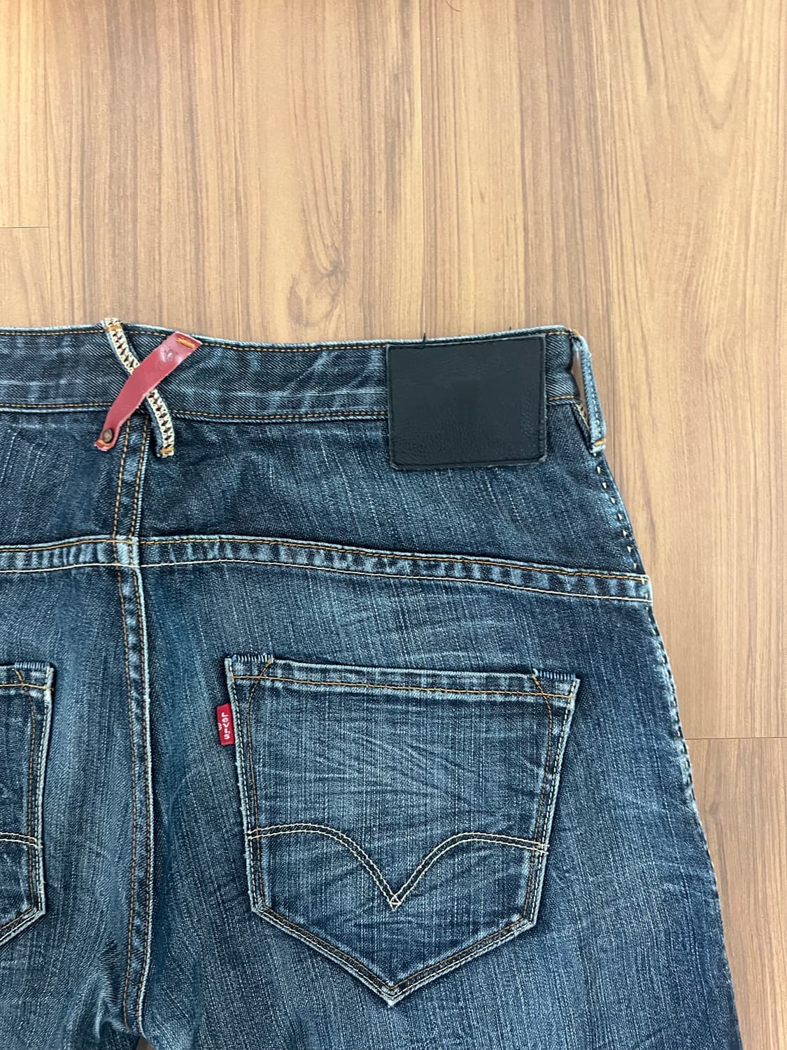 리바이스 레드룹 redloop 워싱 데님 팬츠 상품이미지3