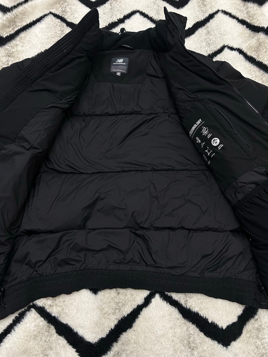 [XL]뉴발란스 액티브 구스다운 숏 패딩/블랙 상품이미지5
