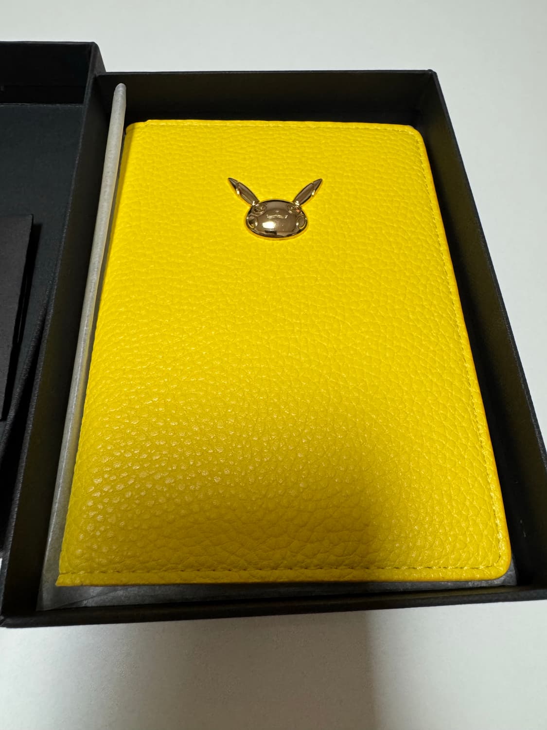 포켓몬 여권 케이스 한정판 미친 가격에 판매합니다! 상품이미지1