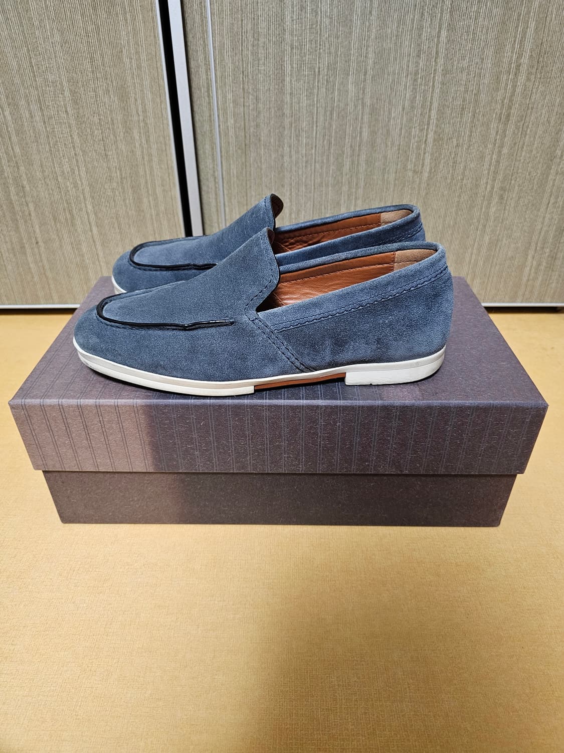 제냐 로퍼 스웨이드 245 상품이미지4