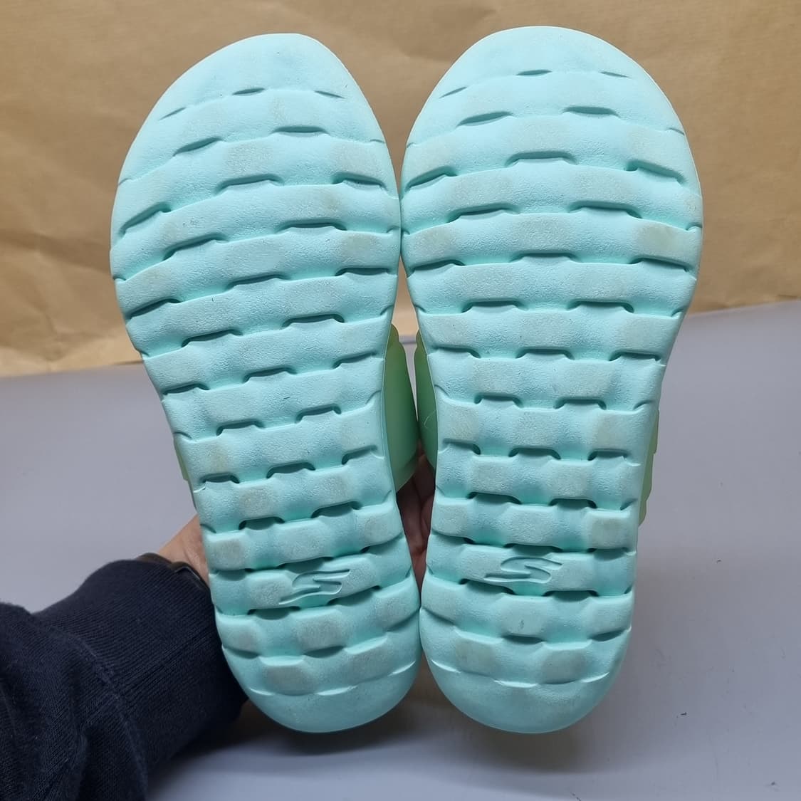 스케쳐스 여성슬리퍼 230 상품이미지3