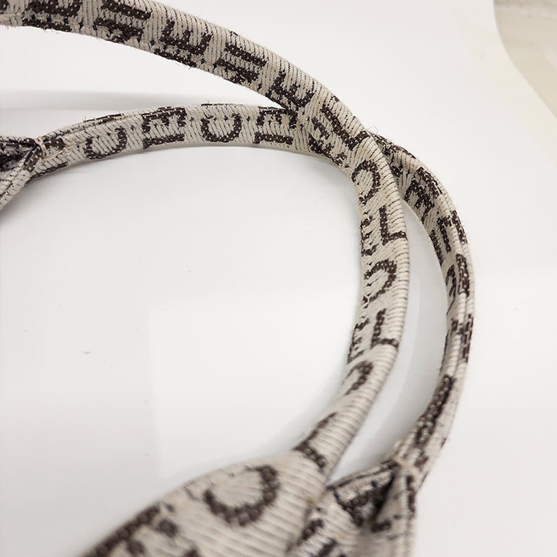 셀린느 196762 올오버 텍스타일 라지 카바스 타이스 내츄럴 탄 상품이미지3