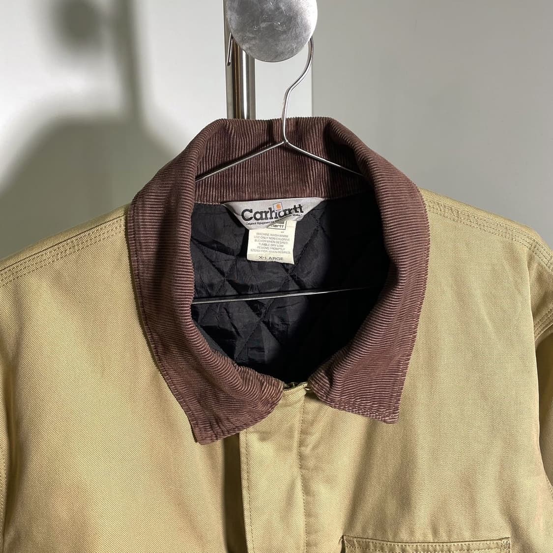 칼하트 자수로고 코듀로이 카라 워크 자켓 상품이미지3