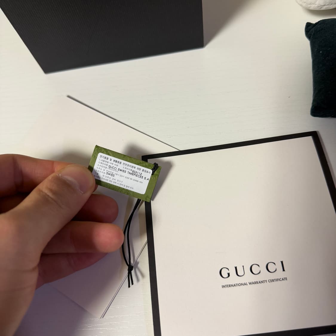 (W) 구찌 G-타임리스 쿼츠 38mm 스틸 블랙 기요세 상품이미지5