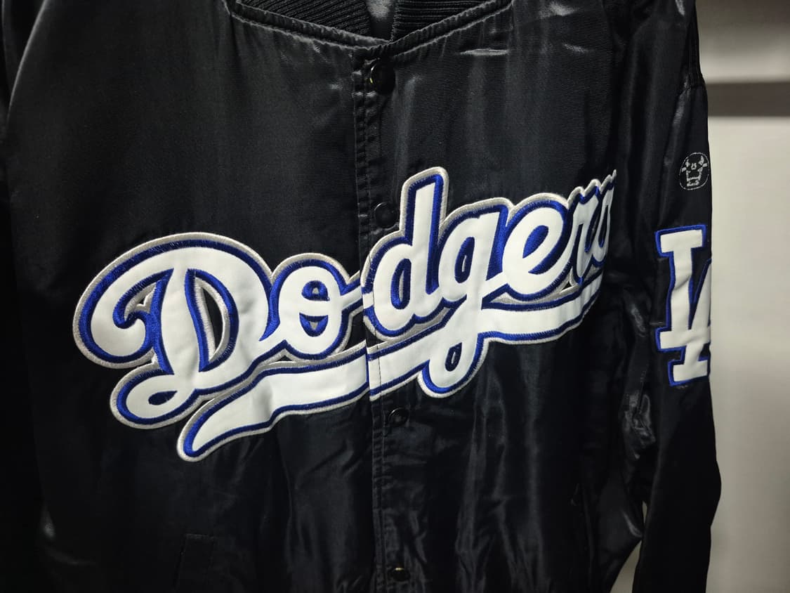 90's 갤럭시 LA 다저스 빈티지 새틴 바시티 자켓 상품이미지3