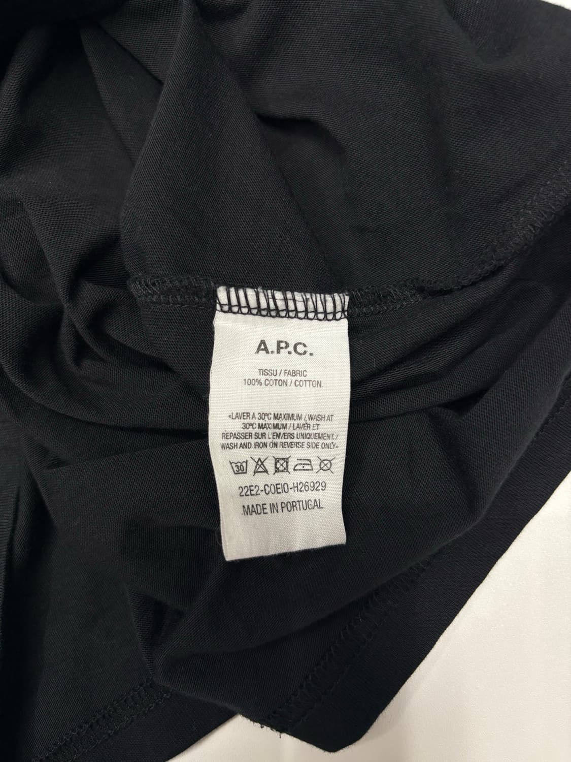 apc 센터로고 반팔티 상품이미지5