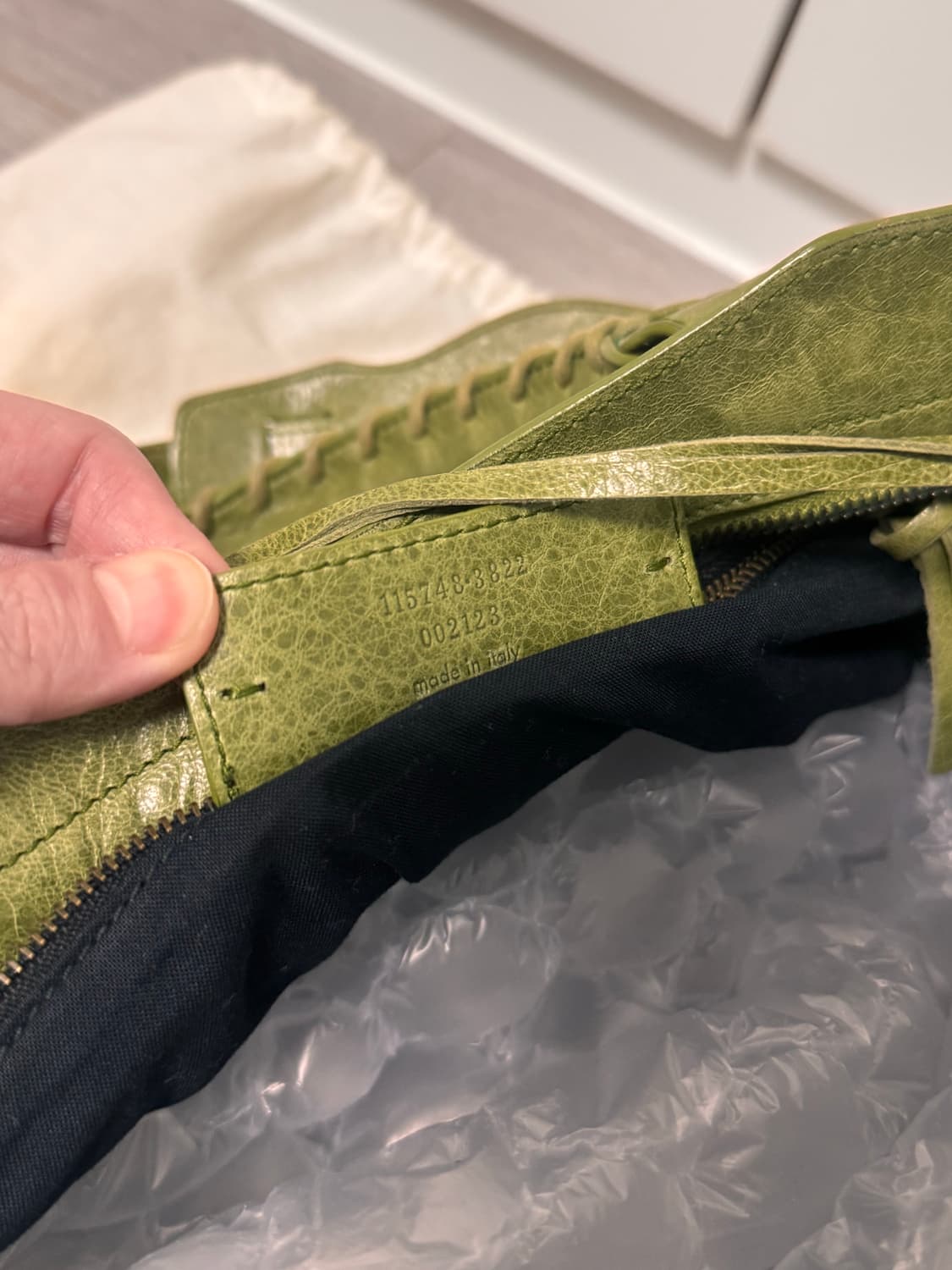 발렌시아가 빈티지 시즌색상 시티백 미디움 상품이미지8