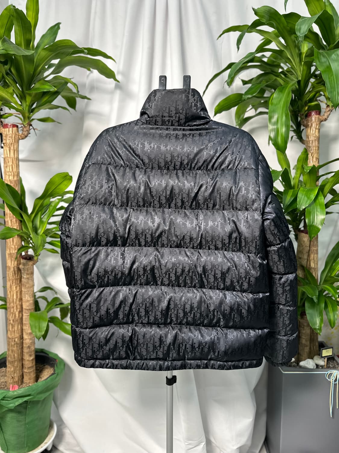 디올 오블리크 패딩 블랙 54 상품이미지6