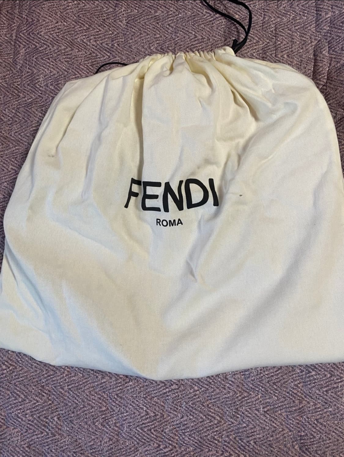 펜디 로마 아이보리 가죽 가방 상품이미지6