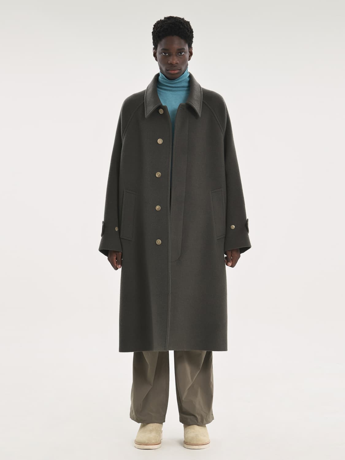 브라운야드 발마칸 올리브그레이 4사이즈 팝니다 상품이미지2