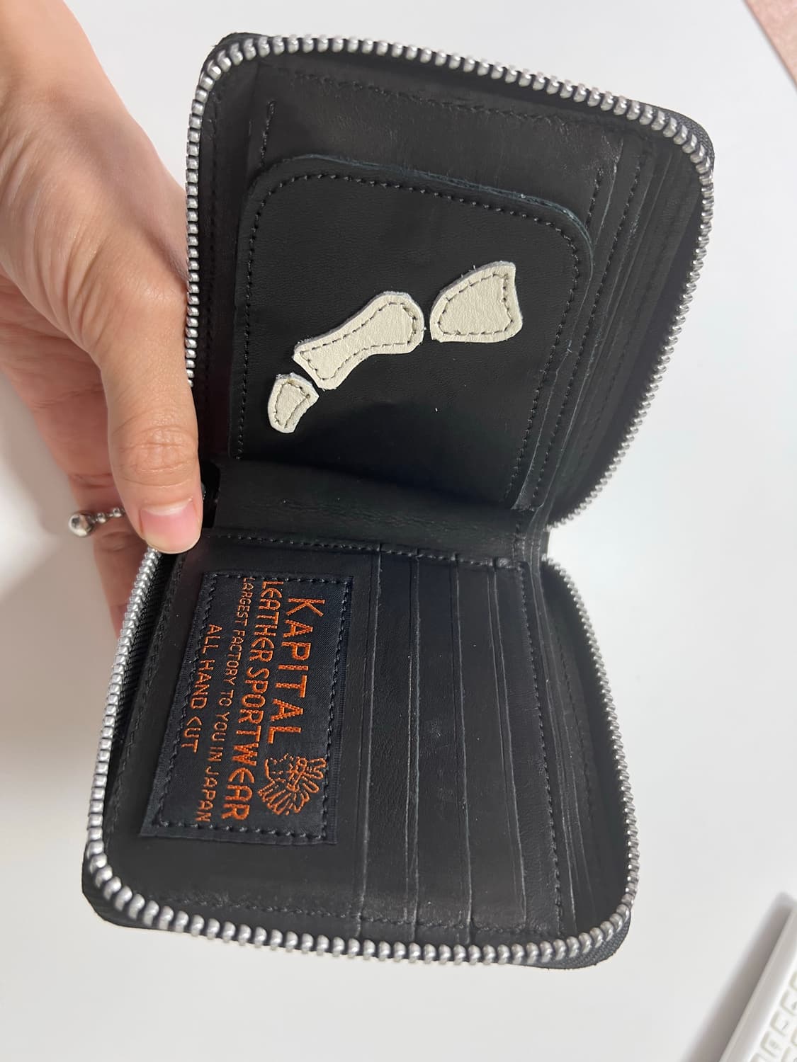 캐피탈 떰즈업 본 중지갑 상품이미지3