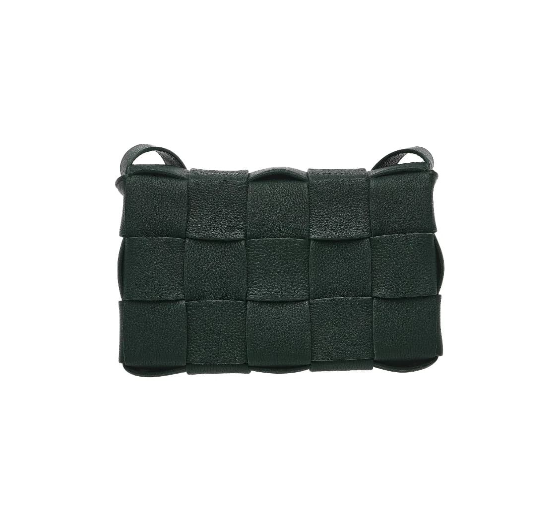 [S급] 보테가베네타 레인트리 카세트백 판매합니다!!! 상품이미지3