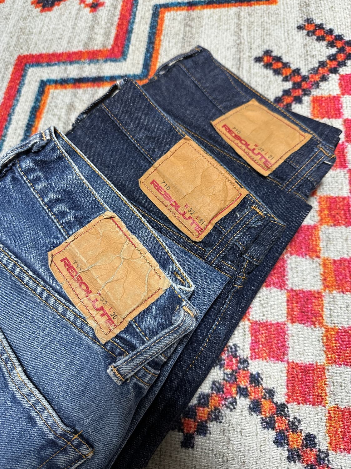 (3장일괄) 레졸루트 710 중고 3장 32 상품이미지2