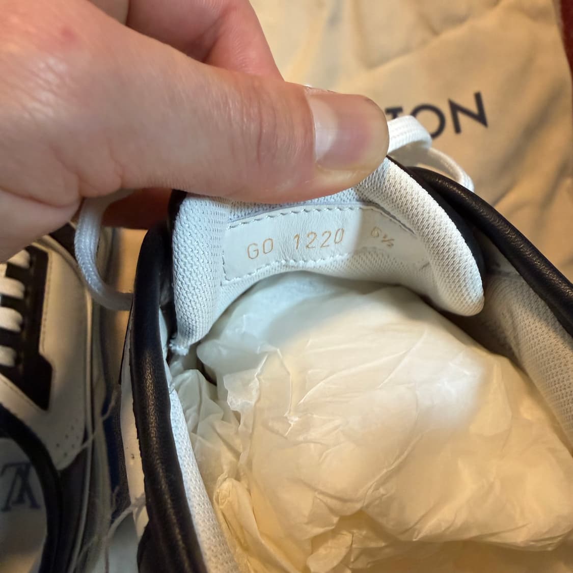 루이비통 LV 트레이너 프라그먼트 블루 6.5 상품이미지6