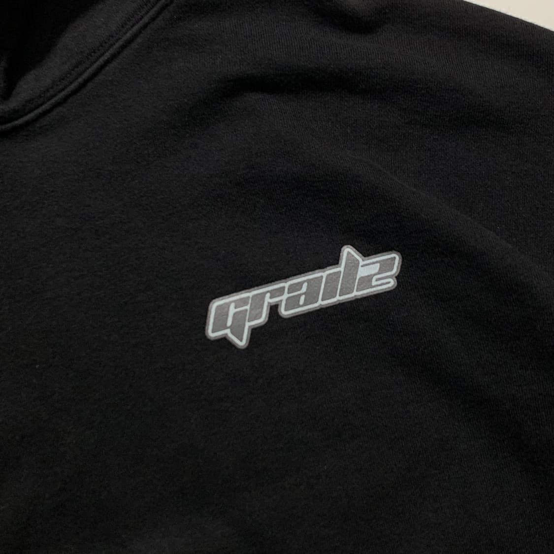 그레일즈 블랙 후드티 상품이미지3