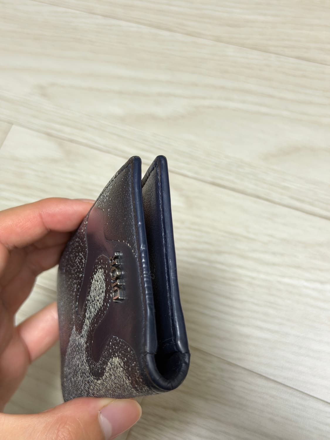 [OS]디올 x 피터 도이그 바이 폴드 카드지갑 상품이미지9