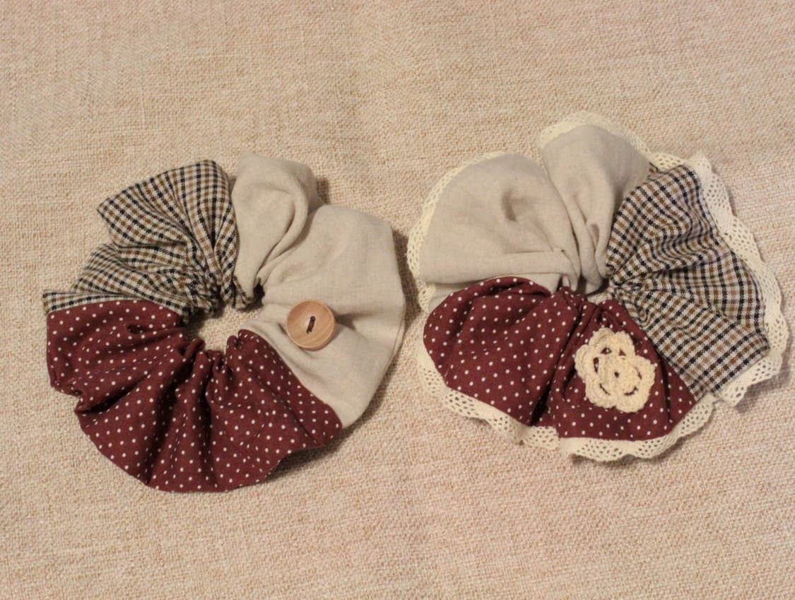 핸드메이드 빈티지 업사이클링 나무단추 스크런치 상품이미지6